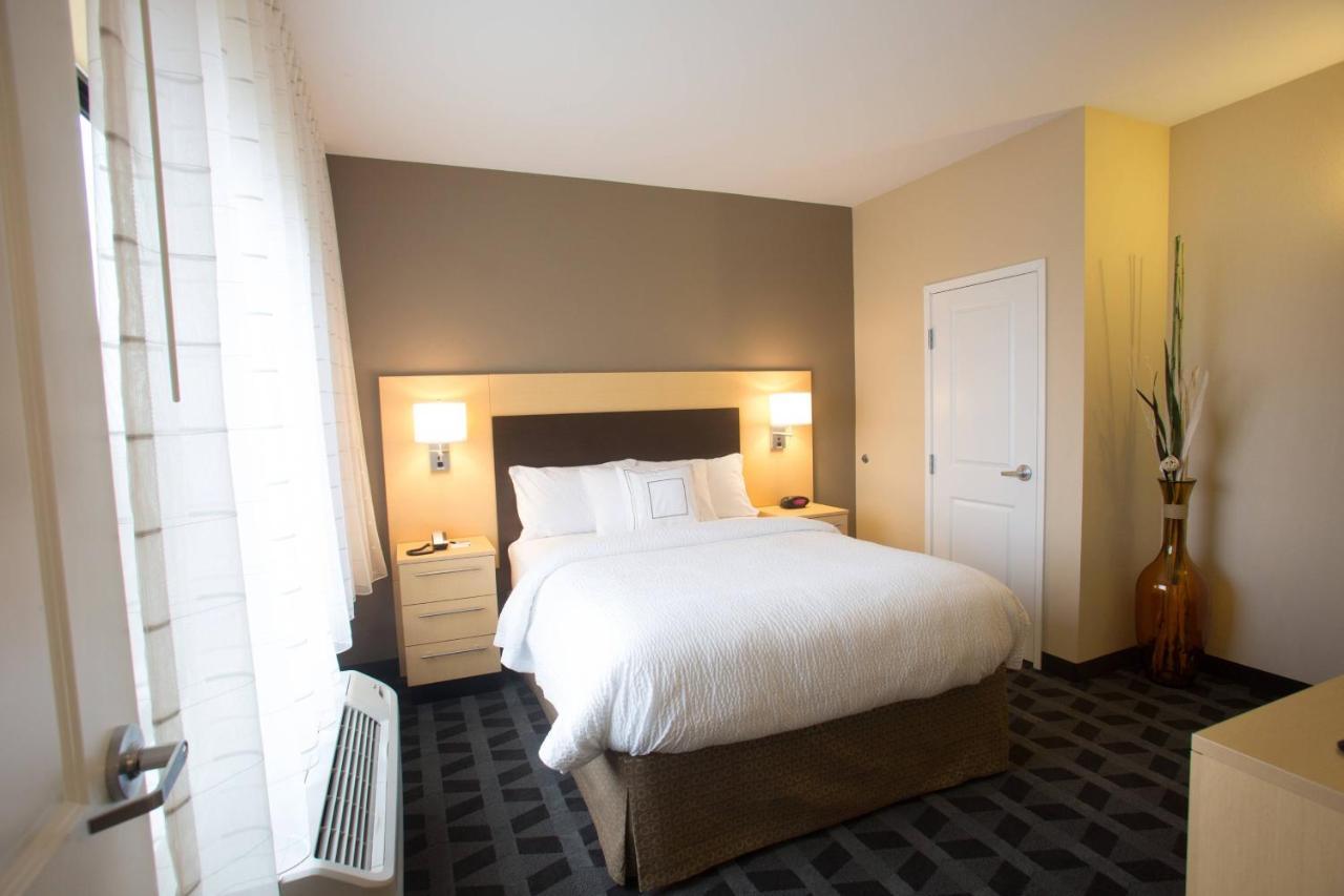 Towneplace Suites By Marriott Lincoln North Exterior foto