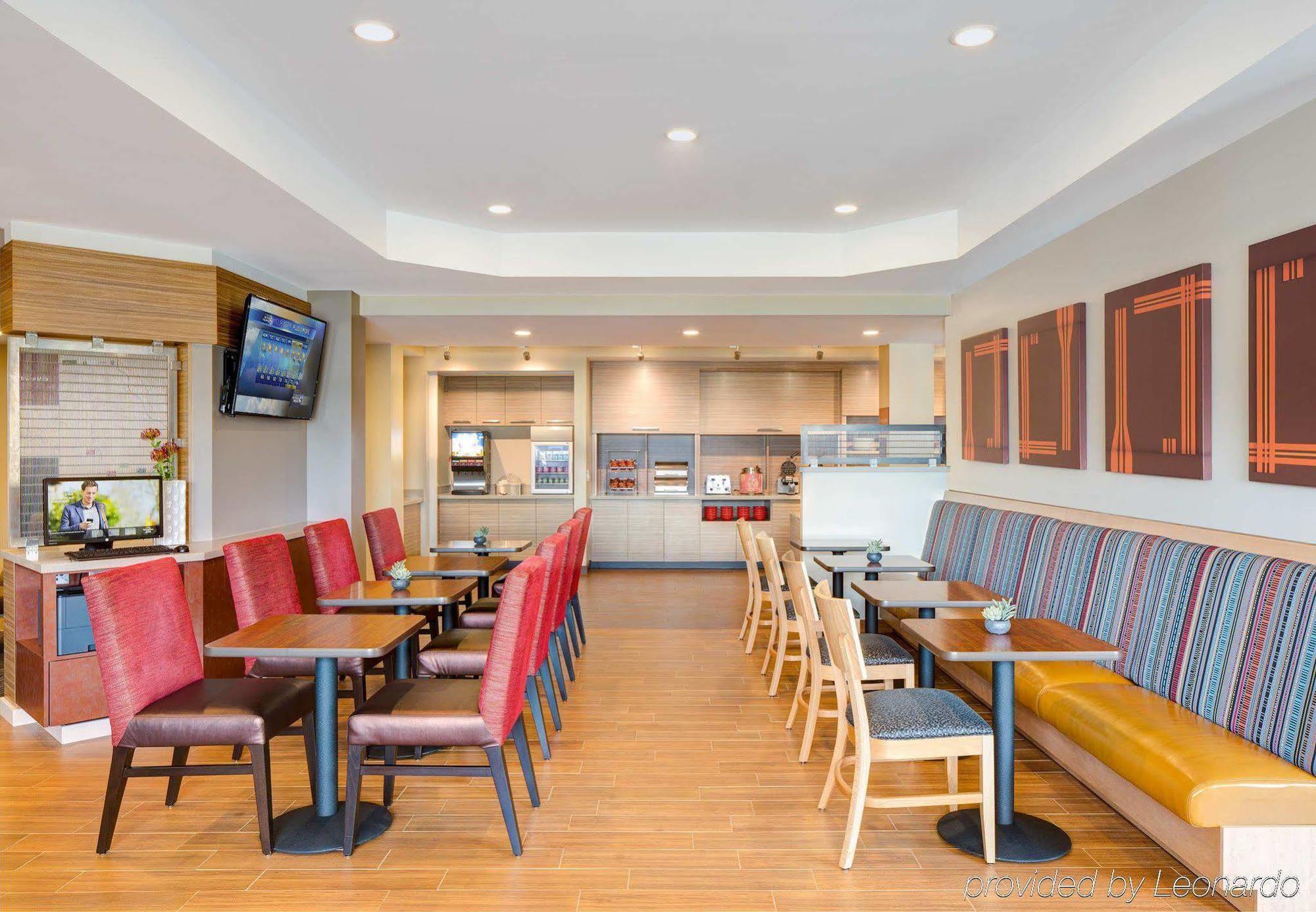 Towneplace Suites By Marriott Lincoln North Exterior foto